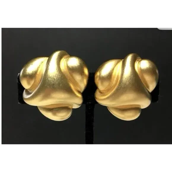 Vintage KJL Kenneth LANE Satin Gold Clip Earrings Runway Modernist L110c - Picture 3 of 8